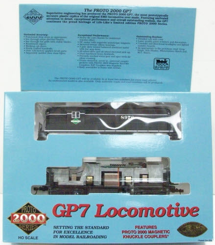Proto 2000 23019 HO Scale Illinois Central GP7 Ph II Diesel #8976 - DCC Ready