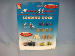 Life Like 433-1678 HO Loading Dock Crates/Barrels/Equipment & Figures