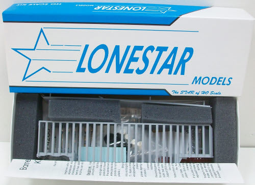 Lonestar Models 4105 HO Barrett Cattle Trailer-2 Hand