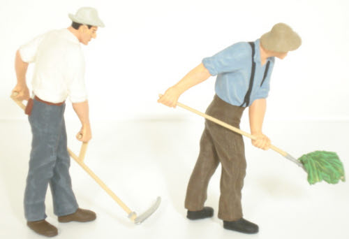 Preiser 45085 G Hay Harvest Workers Figures (Set of 2)