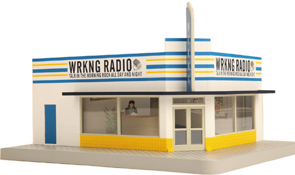 MTH 30-90276 WRKNG Radio Single Story Opposite Corner Store