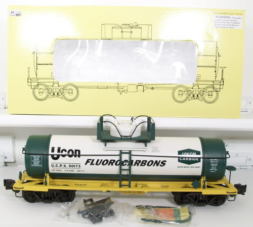 Aristo-Craft 41322 Union Carbide Single Dome Tank Car