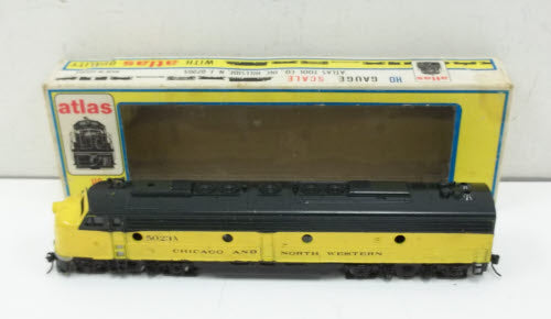 Atlas 7025 GP38 Diesel Locomotive