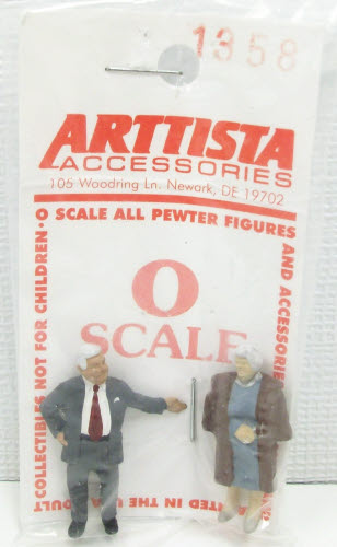 Arttista 1358 O Wealthy Senior Couple Pewter Figures (Set of 2)