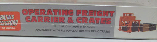 AHM 11010 HO Scale Operating Freight Carrier & Crates Kit