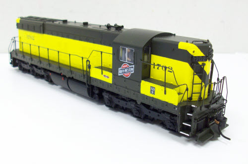 Broadway Limited 5027 HO CNW EMD SD9 Diesel Locomotive with Sound #1702