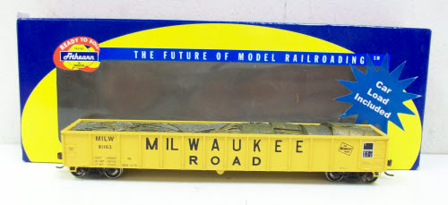 Athearn 92832 HO MR 52' Mill Gondola 81163 with Scrap Load