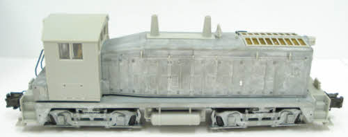 Atlas 6100 O Undecorated SW-8/9 Diesel Locomotive w/Sound