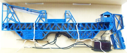 Cox 6083 HO Scale Trainscapes Dockside Cargo and Conveyor Set