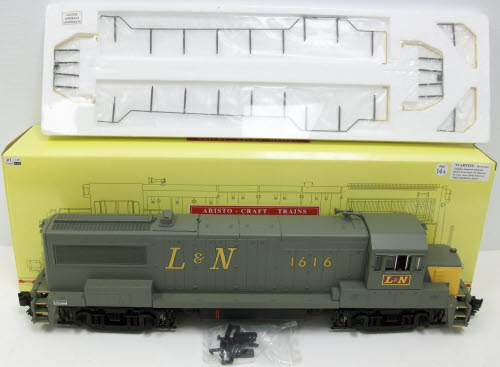 Aristo-Craft 22192S Louisville & Nashville GE-U25B Diesel Locomotive