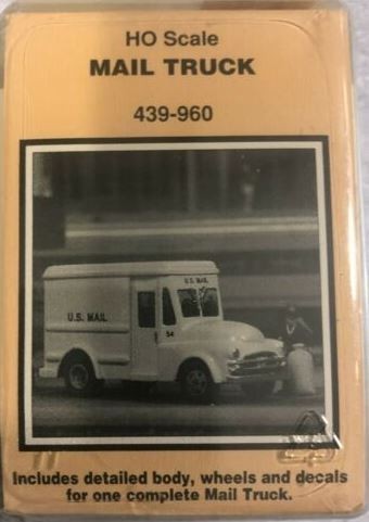Magnuson Models 439-960 HO Mail Truck Kit