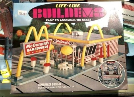 Life Like S359K HO McDonald's Building Kit