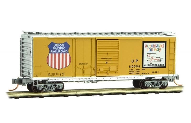 Micro-Trains 02200051 N Union Pacific 40' Plug & Sliding Door Boxcar #110594