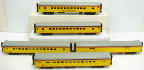 MTH 20-65098 O Chessie 70' Streamlined Smooth Sided Passenger Car Set (Set of 5)