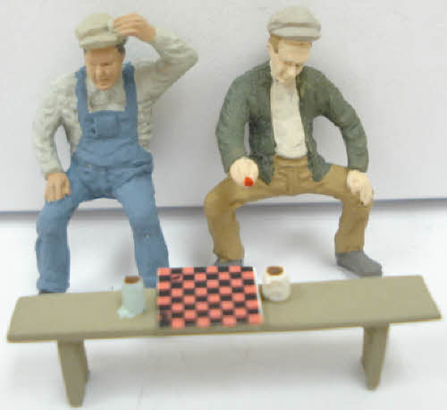 Arttista 1461 Checker Players w/Bench Pewter Figures