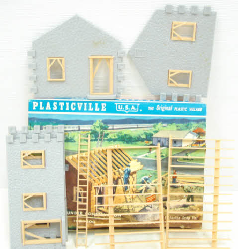 Plasticville 1624-100 Vintage O House Under Construction Kit