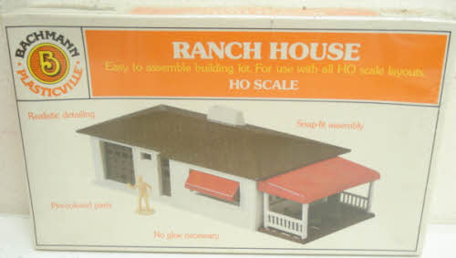 Bachmann 2654 HO Plasticville Ranch House Kit