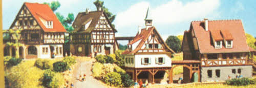 Vollmer 9535 Z Scale Houses Building Kit (Set of 4)