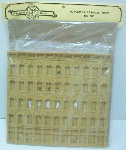 Magnuson Models 439-705 Victoria Falls Hotel Front