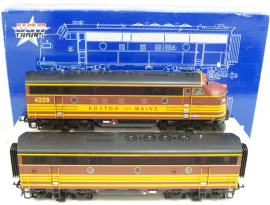 USA Trains R22268 G Boston & Maine F-3 AB Diesel Locomotive Set #4228