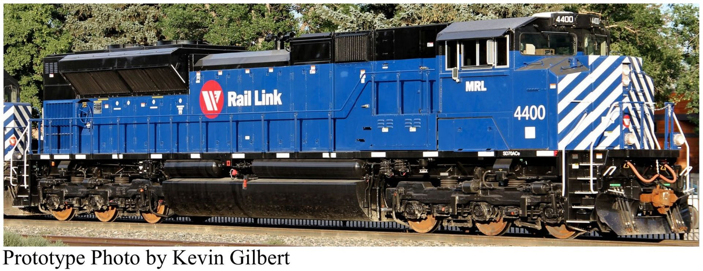 Kato 176-8530 N MRL EMD SD70ACe Diesel Locomotive with Nose Headlight #4400