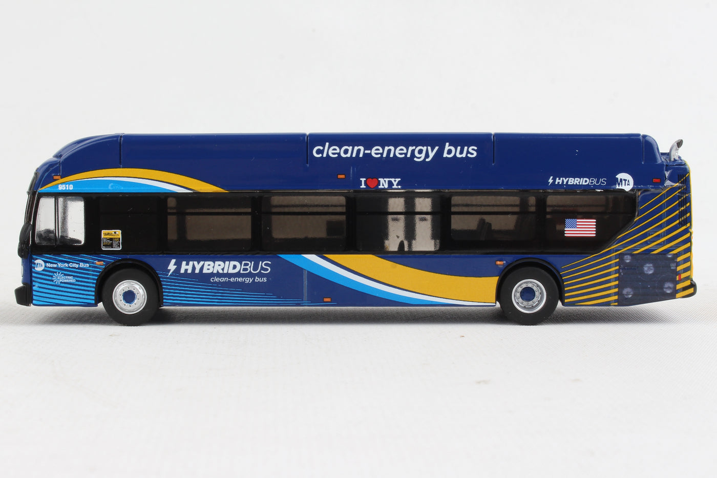 Daron Worldwide Trading NY2050 1:87 New Flyer Xcelsior Bus Diecast Model