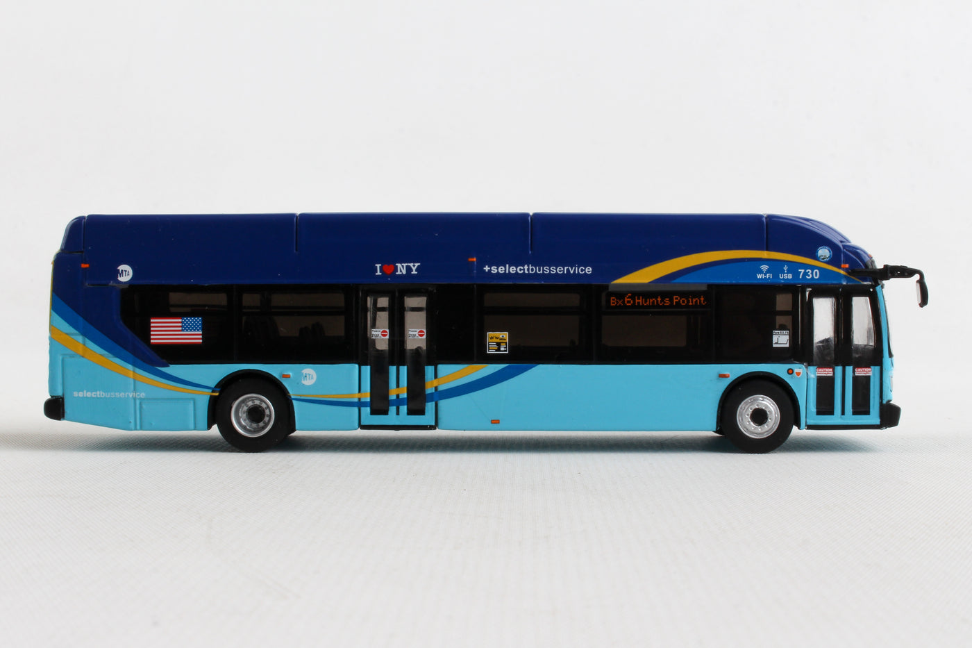 Daron Worldwide Trading NY2070 1:87 MTA Select Bus Diecast Model