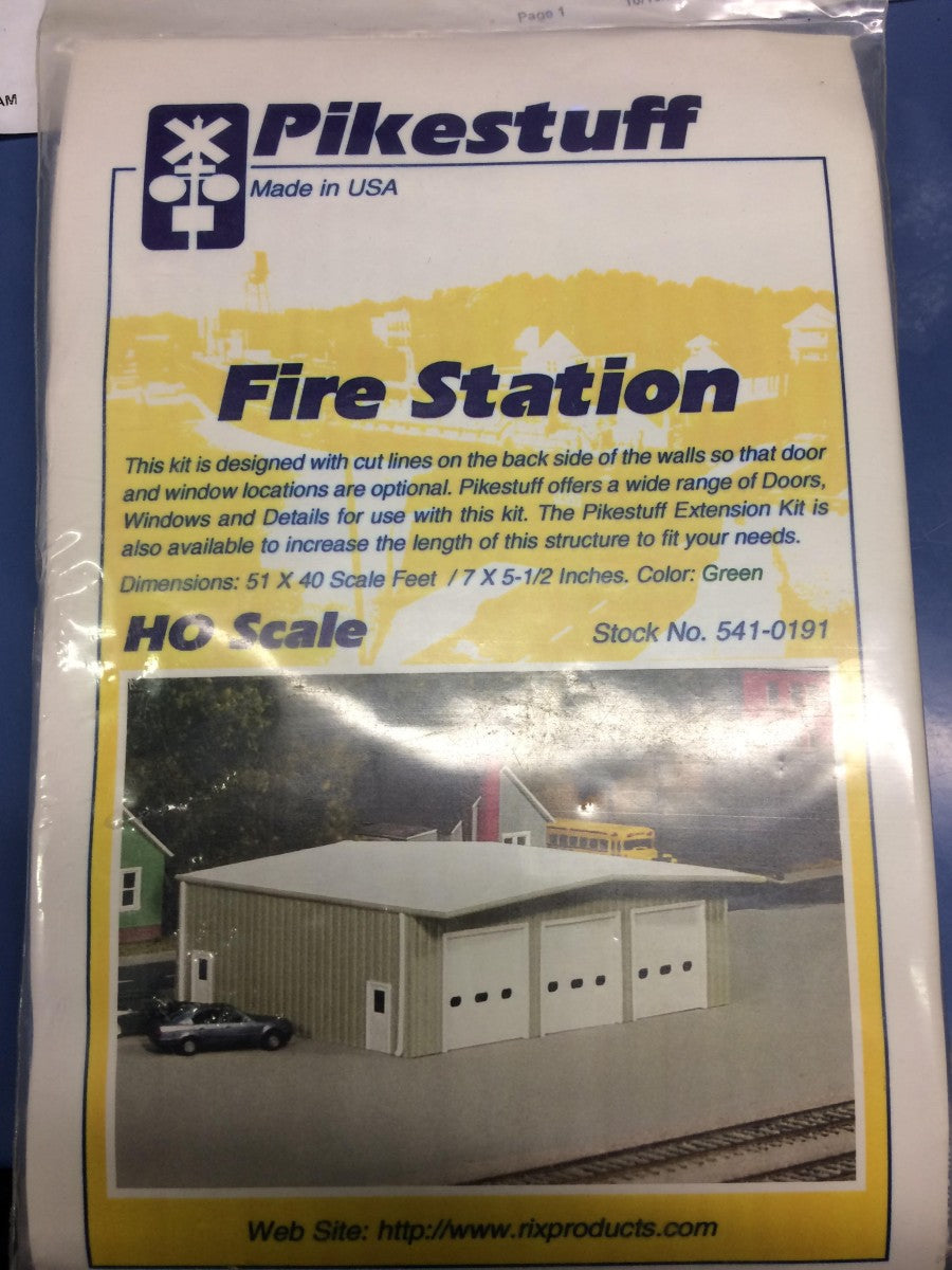 Pikestuff 541-0191 HO Firestation Kit (Green)