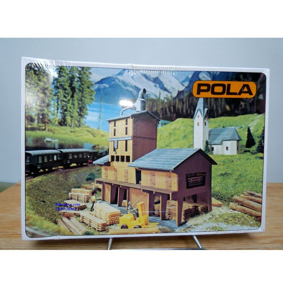 Pola 241 N Scale Forest Sawmill with Large Timber Stores Building Kit
