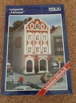 Pola 186 HO Antiquarian Bookshop "Edelmann" Rococo Town House Building Kit