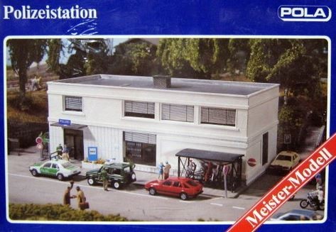 Pola 817 HO Police Station Building Kit