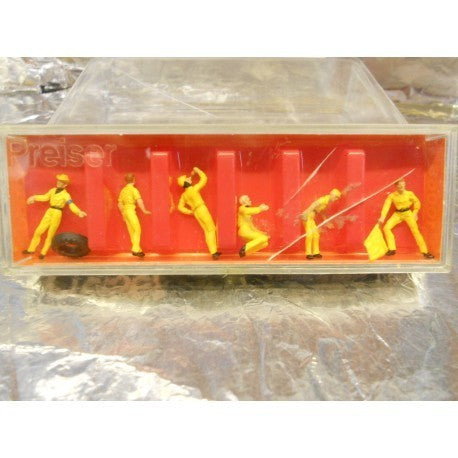 Preiser 10063 HO At The Car Race Track Crew Figures (Set of 6)