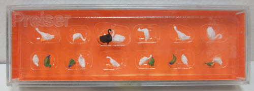 Preiser 14167 HO Scale Animals Ducks, Geese & Swans Figures (Set of 16)