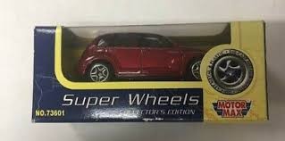 Motor Max 73601 Red Wallgreens 100th Anniversary PT Cruiser