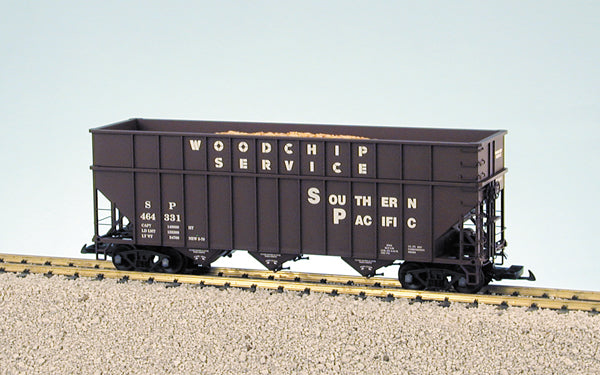 USA Trains R14080 G SP Woodchip Car with "Real" Woodchip Load #464331
