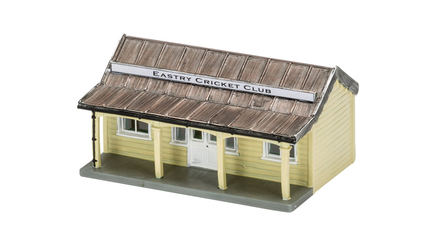 Hornby R9853 OO Skaledale The Cricket Club Pavilion Building Kit