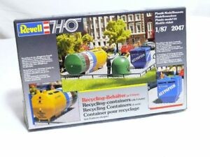 Revell of Germany 2047 HO Recycling Containers Plastic Model Kit