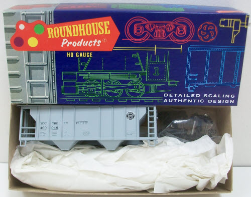 Roundhouse 3215 HO Southern Pacific 2-Bay Covered Hopper Kit