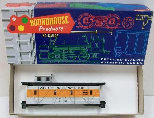 Roundhouse 03463 HO Scale Western Pacific Caboose Outside Braced Kit