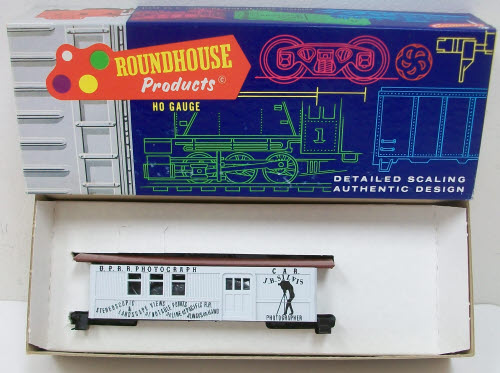 Roundhouse MDC3108 Union Pacific Photo Pass.Car Kit