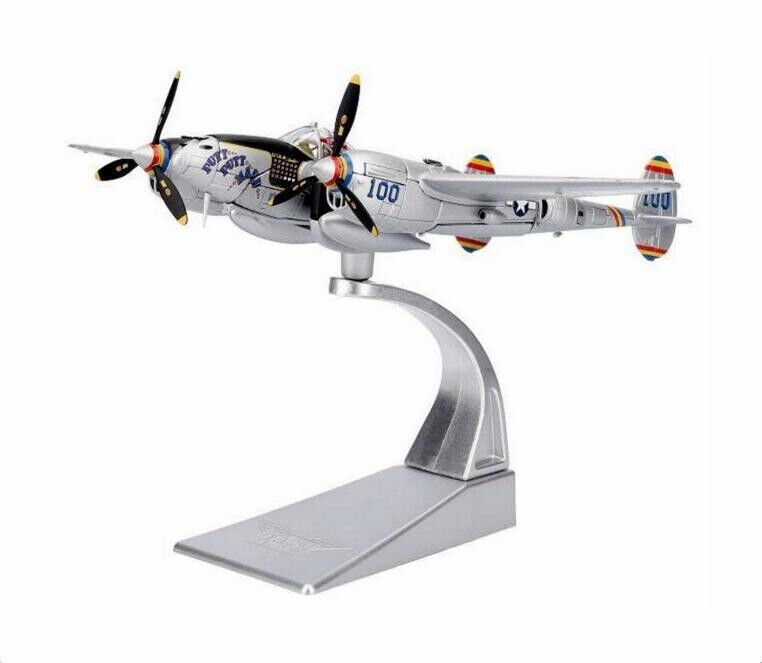 Corgi AA36617 1:72 'Putt Putt Maru' 1945 Lockheed P-38L Lightning Aircraft