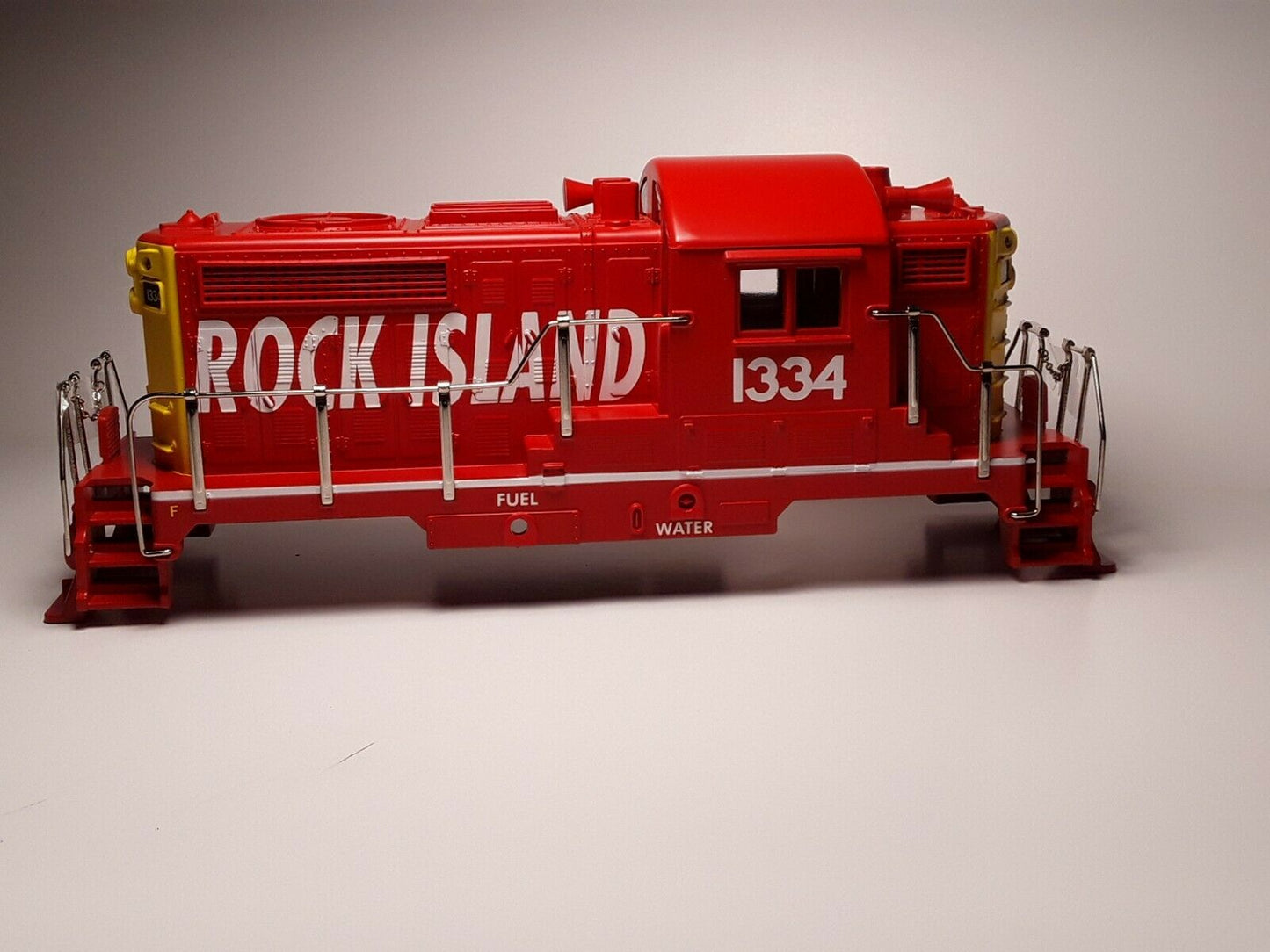 RMT 994402 O Rock Island Beep  Diesel Locomotive Shell #1334