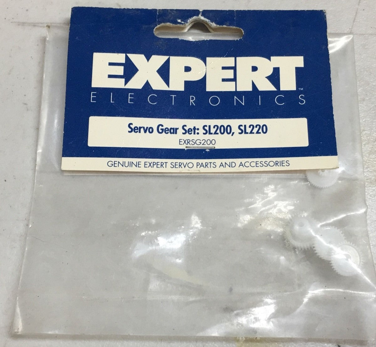 Expert Electronics EXRSG200 Servo Gear Set: SL200, SL220