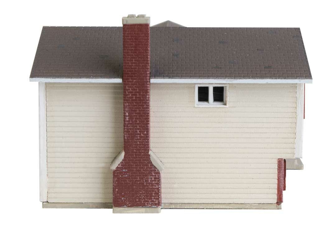 Walthers 933-3840 N Split-Level House Building Kit