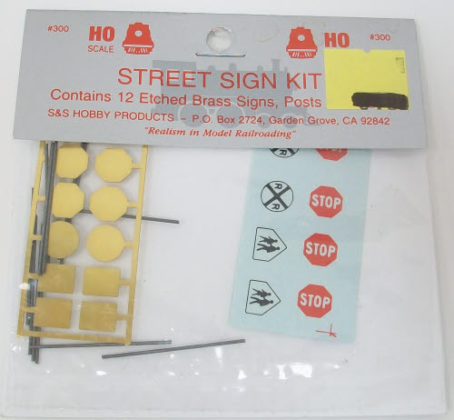 S & S Hobby Products 300 HO Stop Sign Kit (12)