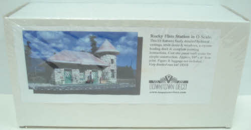 Downtown Deco DD38 O Scale Rocky Flats Station Kit