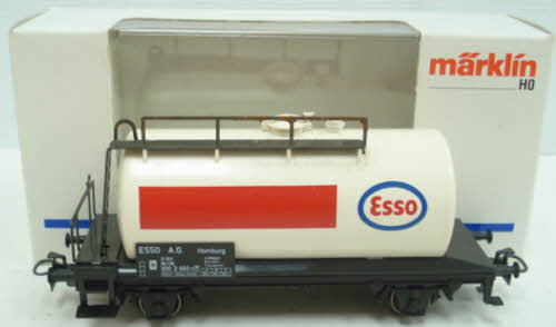 Marklin 4441 HO Scale Esso Tank Car