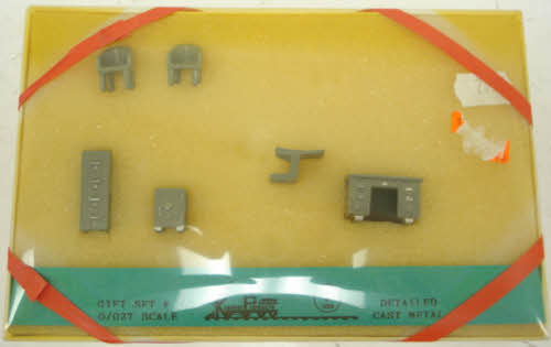 Kramer S5 Die-Cast Metal Furniture Set