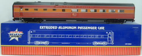 USA Trains 31093 G Southern Pacific Daylight Diner Car - Metal Wheels