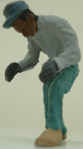 Arttista 1289 O ScaleWorker Bending Pewter Figure Hand Painted